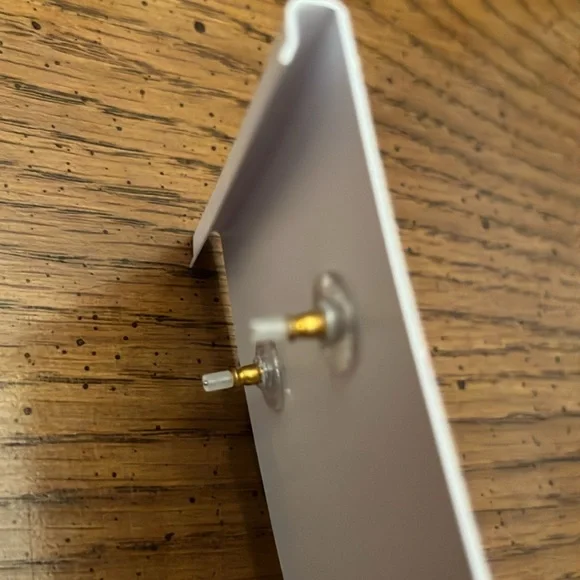 BaubleBar holiday wreath earrings, NWOT - Picture 5 of 5